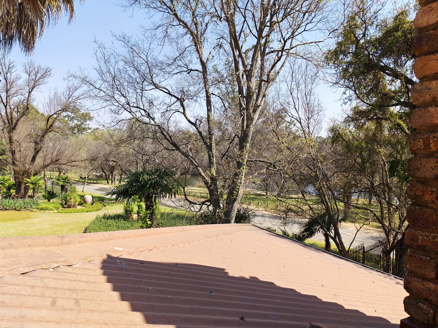 4 Bedroom Property for Sale in Parys Free State